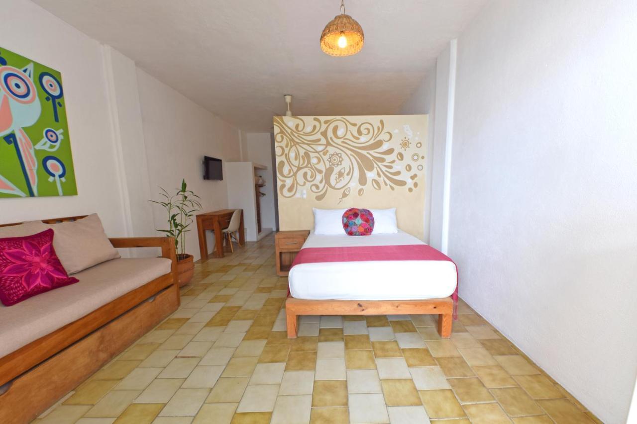 Emperador Vallarta Beachfront Hotel And Suites Puerto Vallarta Eksteriør billede