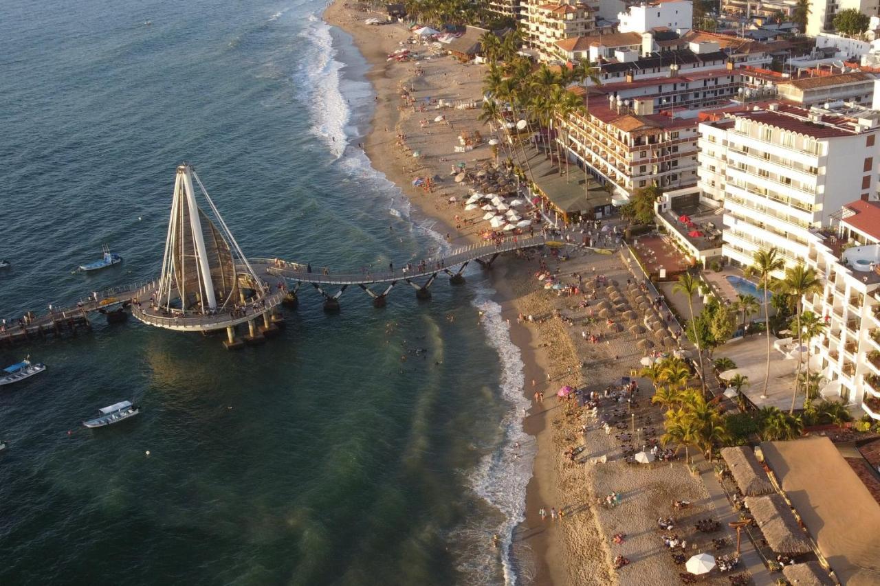 Emperador Vallarta Beachfront Hotel And Suites Puerto Vallarta Eksteriør billede