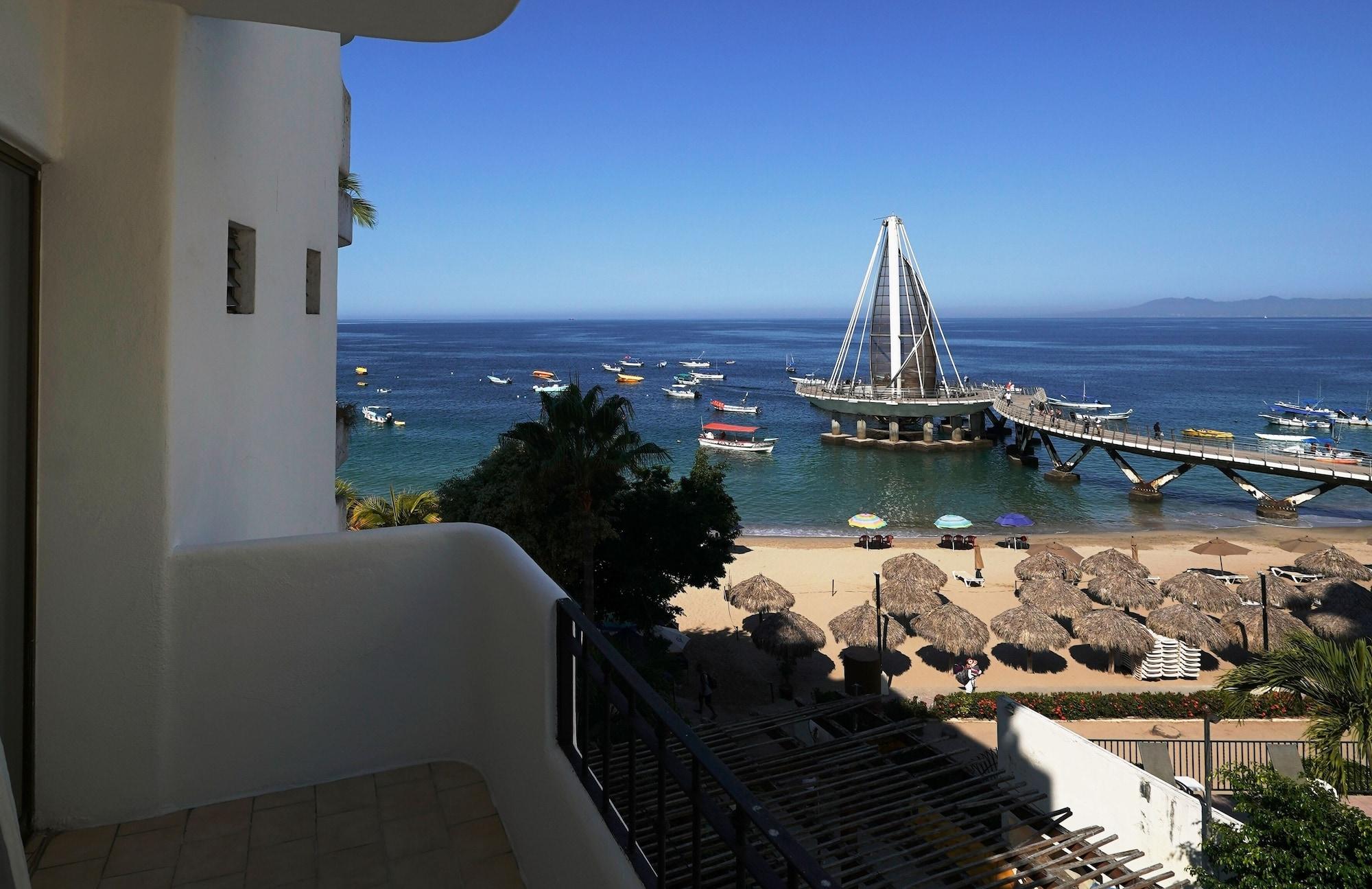 Emperador Vallarta Beachfront Hotel And Suites Puerto Vallarta Eksteriør billede