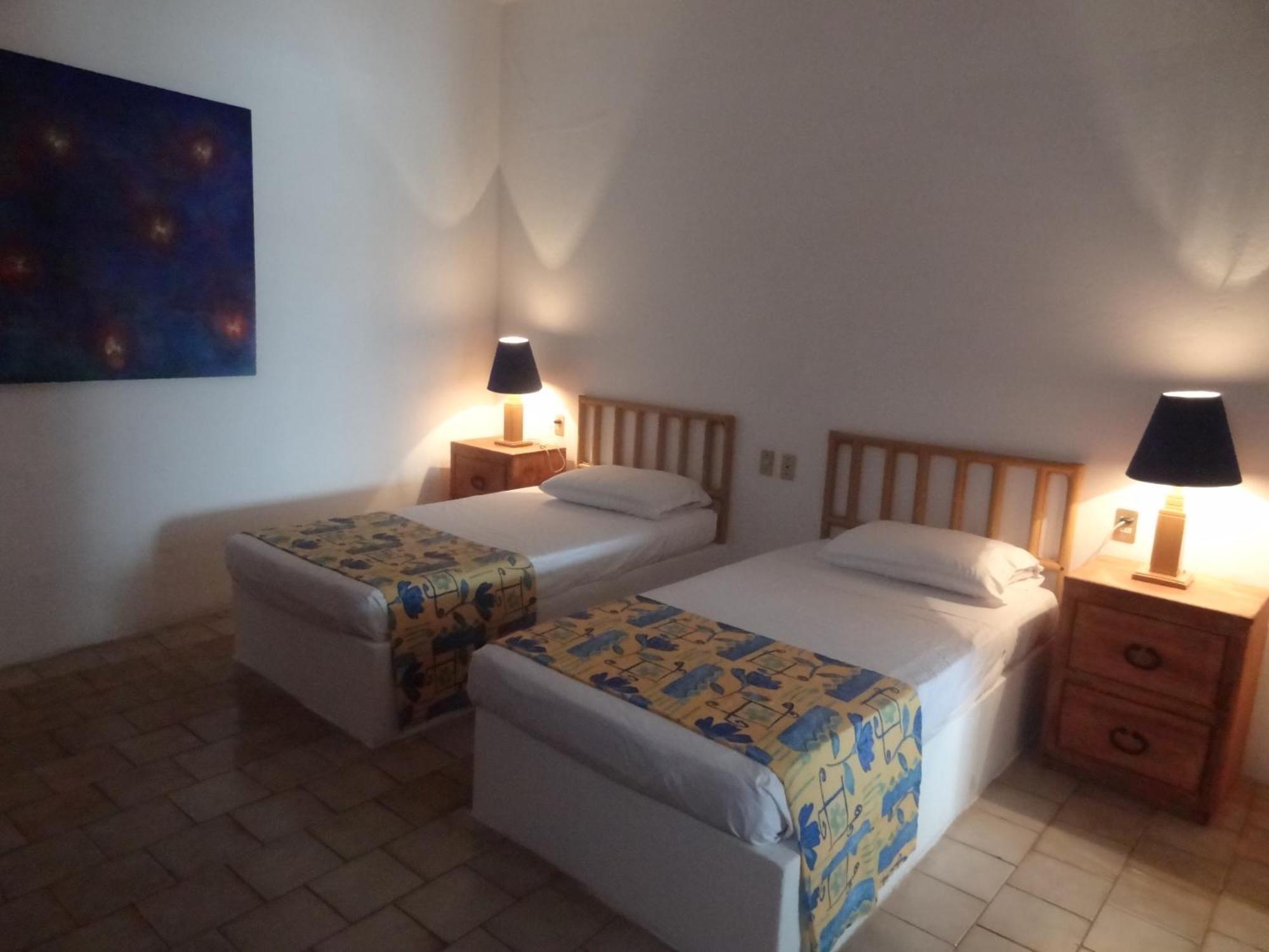 Emperador Vallarta Beachfront Hotel And Suites Puerto Vallarta Eksteriør billede