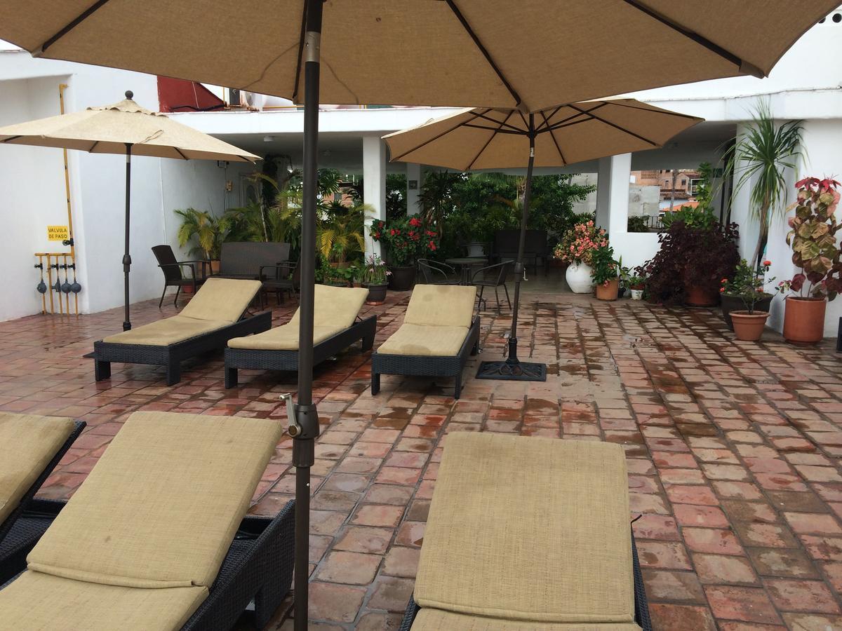 Emperador Vallarta Beachfront Hotel And Suites Puerto Vallarta Eksteriør billede